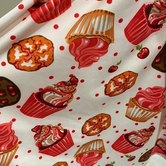 Rockabilly pinup 1950s cupcakes pastries dress M L - Picture 3 of 3